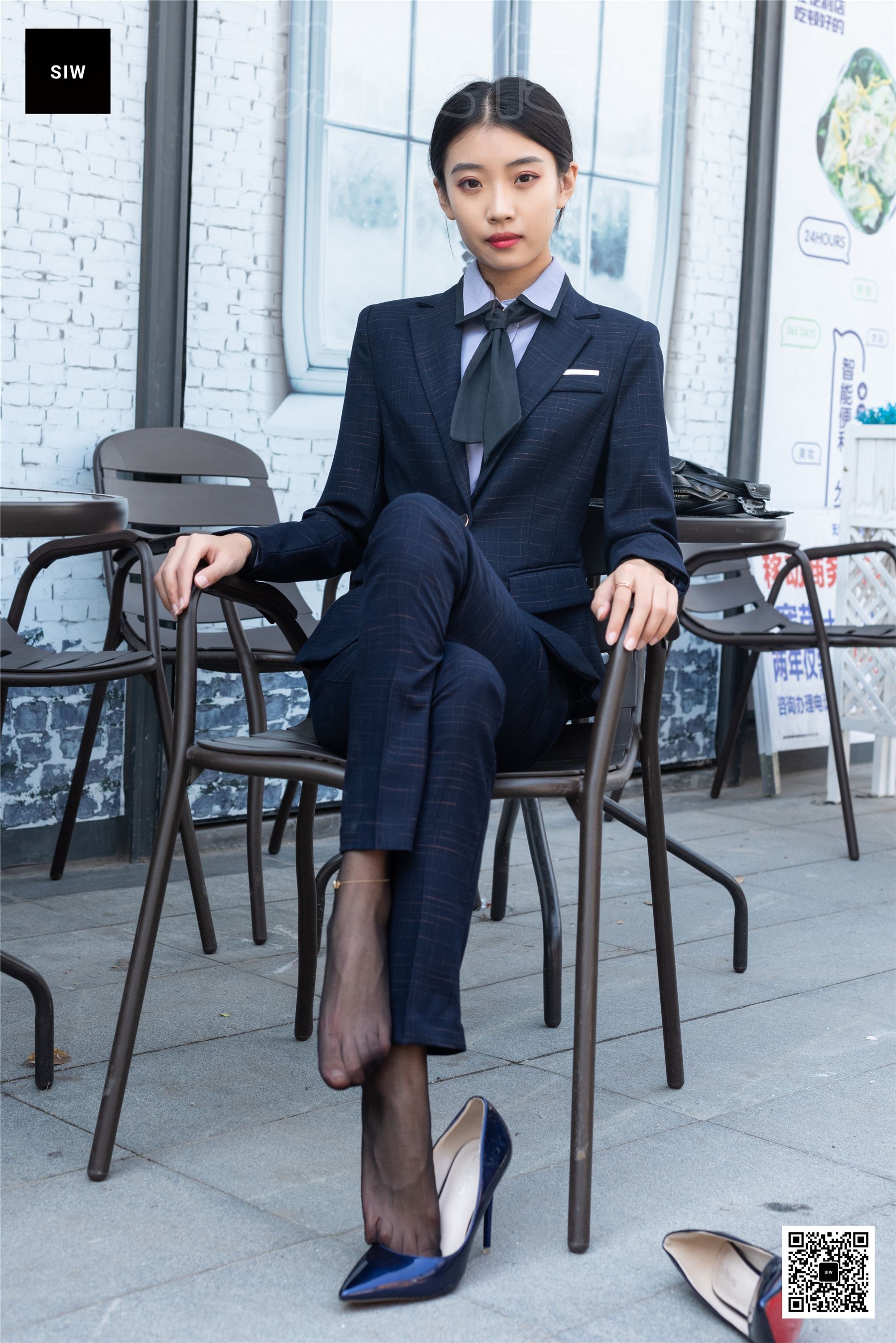 SIW斯文传媒 061 秋冬厚毛呢方格制服优雅修身西装套（蓉儿）